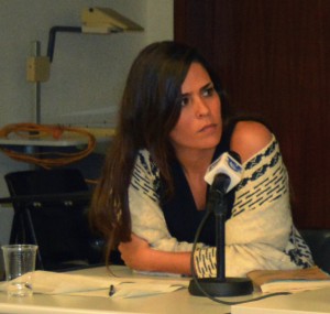Mariana Correia Pinto, jornalista do P3, do jornal Público, presente ontem no debate "Precariedades"