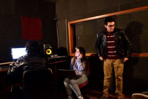 A rádio hip hop é um projeto de Élio Silva, Catarina Almeida e André Miranda.